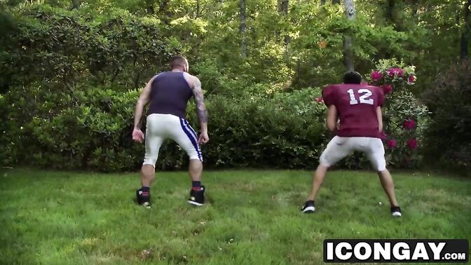 Older athlete Hugh Hunter wants that ass