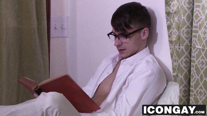 Hunks with big dicks fucking at home