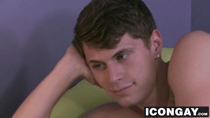 Horny bfs Billie and Troy banging deeply