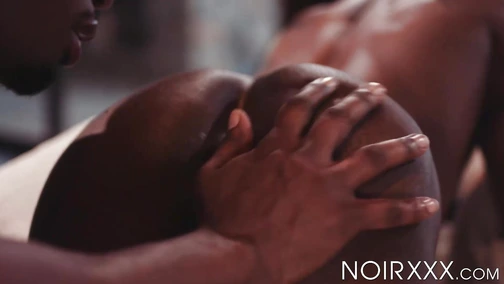 Dark skinned dudes DeAngelo Jackson and Jordan Jameson spend bareback time together