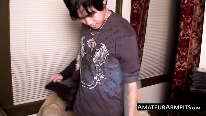 Naughty oriental twink wanks his prick
