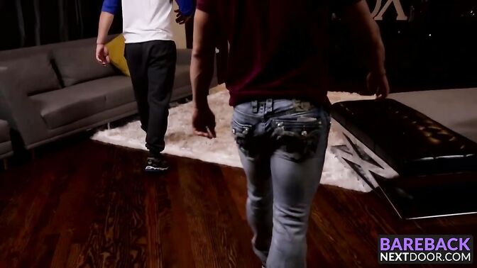 Hungry assholes deserve a raw stuffing