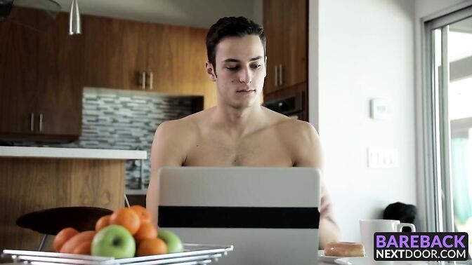 Mark Long and Trevor Jones do bareback