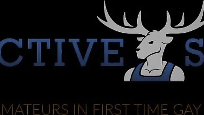 Hot dudes Blake Wilder and Nick Thompson take turns fucking one hole