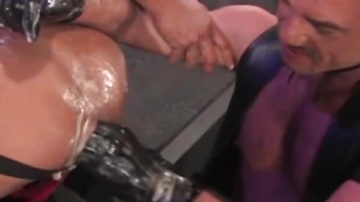 Latino newbie Javier de Cerdo had a raging hard on as expert top Taurus fisted his butthole