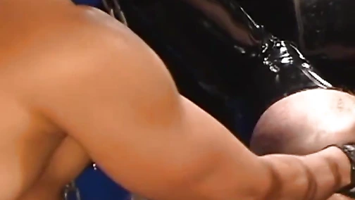 Hairy hunk Sean Harris had his asshole expanded from the fisting debut of cover man Rafael Alencar