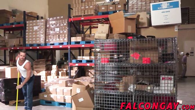 Mike de Marko pumping Sebasian Kross