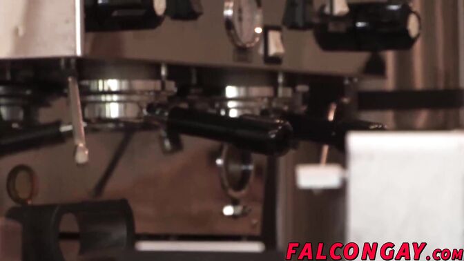 Deep blowjob affair in the toilet