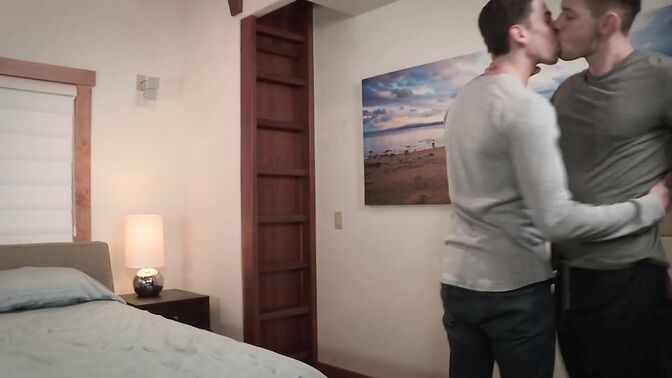 Hunk eats ass in vigorous 69 before anal