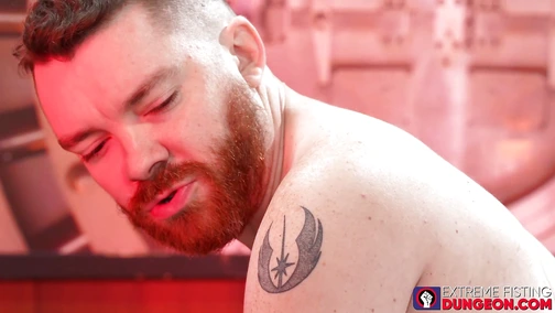 Gay dude loves elbow deep fisting