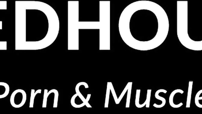 Stud spreads gaping hole for lover