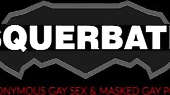 Hunky dude with a mask jerks off on cam