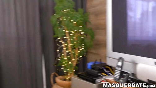 Blistering hot stud Hendell uses fleshlight to arouse his boner