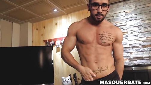 Handsome Zack Lemec makes his dick harder through wanking