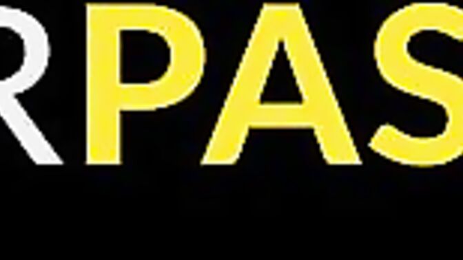 Gorgeous bottom rammed bareback