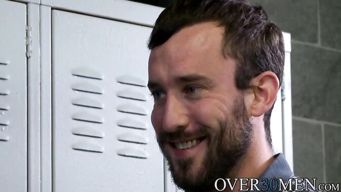 Mike cant believe how hot his ass feels