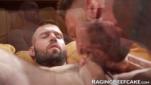 Huge dicks gays Buck Richards and Zachary Minx anal fuck and suck in a motel