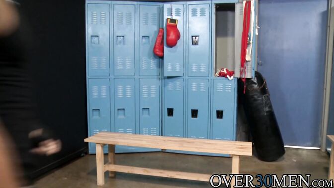 Hunter Vance hammers horny Bruno Bernal