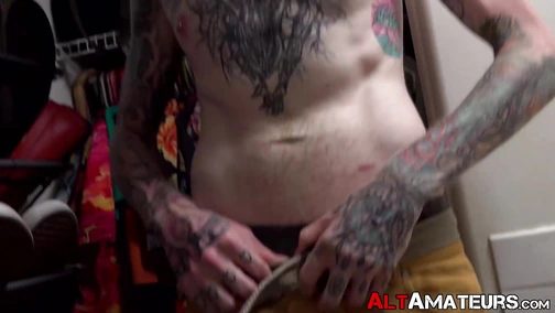 Inked Logan Flood masturbates swelly cock and finishes shaking