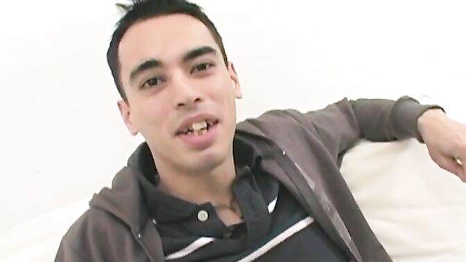 Tony shows his sexy ass and masturbates