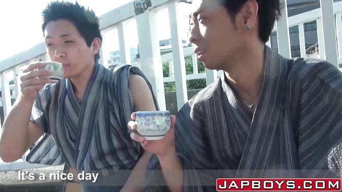 Kimono twinks anally fuck Oriental style