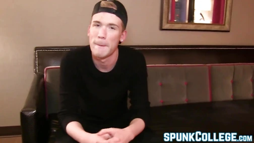Smooth asshole swallows deviant fingers