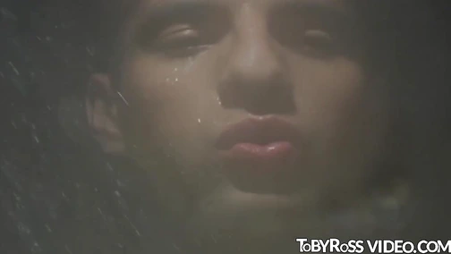 Amateur gay masturbates before sleep
