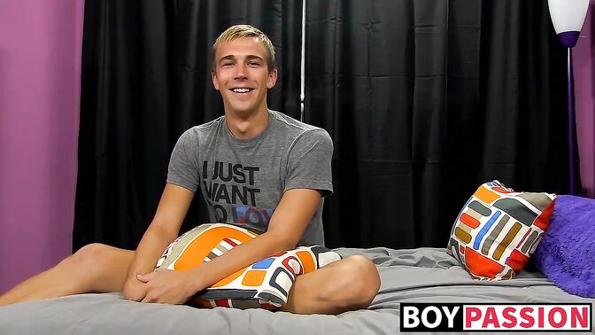 Naughty Chris stuffing Patricks sexy ass