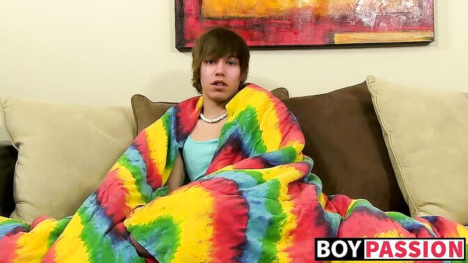 Emo twink jacking off his uncut cock