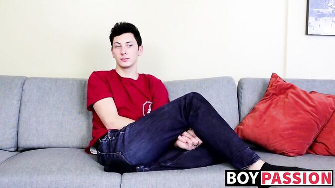 Cute hung twink Kyler Rex jacking off