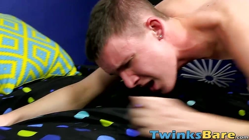 Young twinks enjoy only hard barebacking