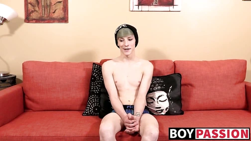 Dildo and jerk off time for cute twink