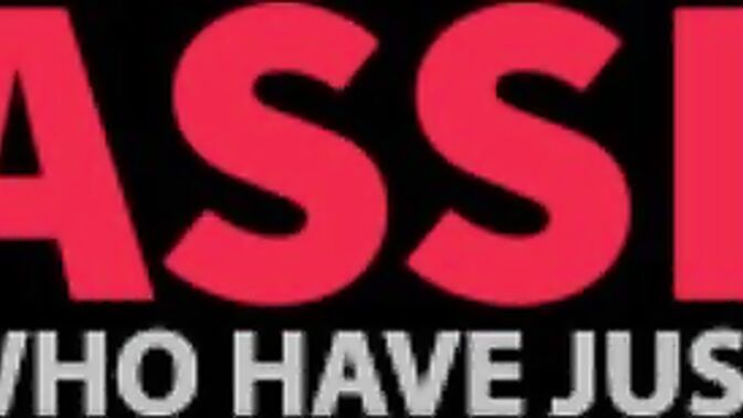 Cute twinks having steamy threeway sex